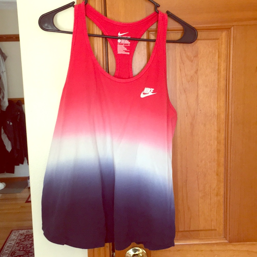 Nike tank